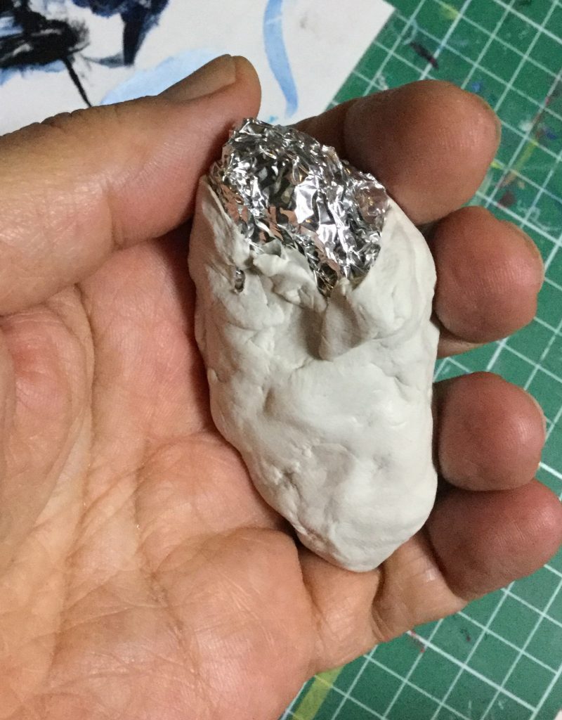 アルミホイルを丸めた芯にファンドを盛り付け
小惑星の破片にします