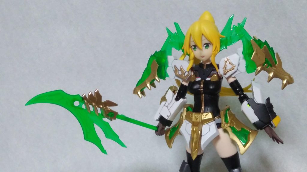 ダイバー・ナミ本体と三国創傑伝の関羽雲長νガンダムの使用パーツはほぼ無改造です。
左腕と脛~足首はHi-vガンダムヴレイブを使用。