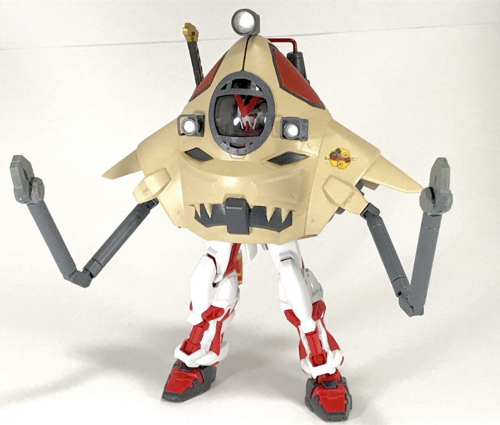 まずは前から
1/144 モビルグーンを使用し
サルベージタイプのユニットを使ってみました。
サイズは同じで、リニューアル版のHGアストレイを使ってるのでバランス・可動は特に問題なしです。