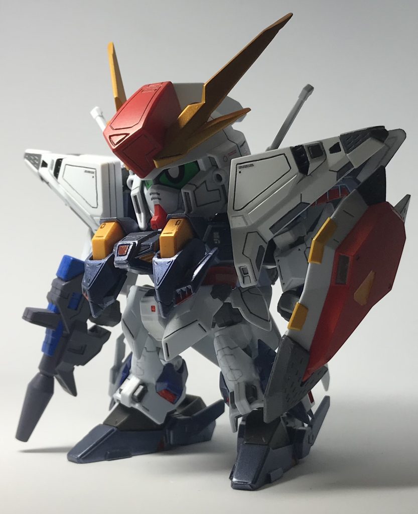まずは*前*から！
今回はBB戦士のΞガンダムを、SDクロスシルエットのフレームを用いてスタイリッシュに改造しました😄