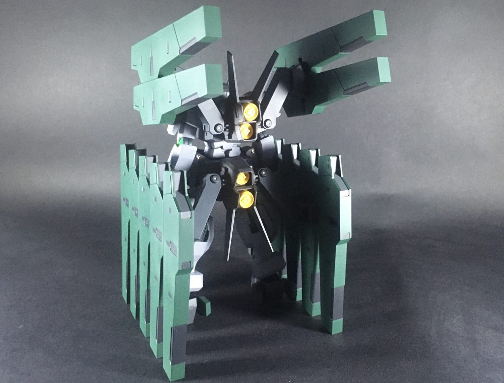 ガンダムサバーニャ–3枚目/制作者：もりきょー