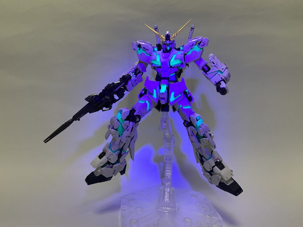 いかにサイコフレームを綺麗に光らせるか!
が、今回の自分の中のテーマでした。