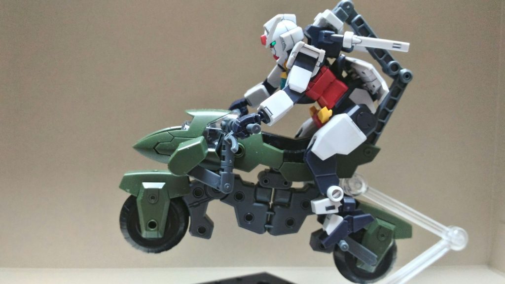 コアガンダムのために開発したかのようにサイズがぴったり。