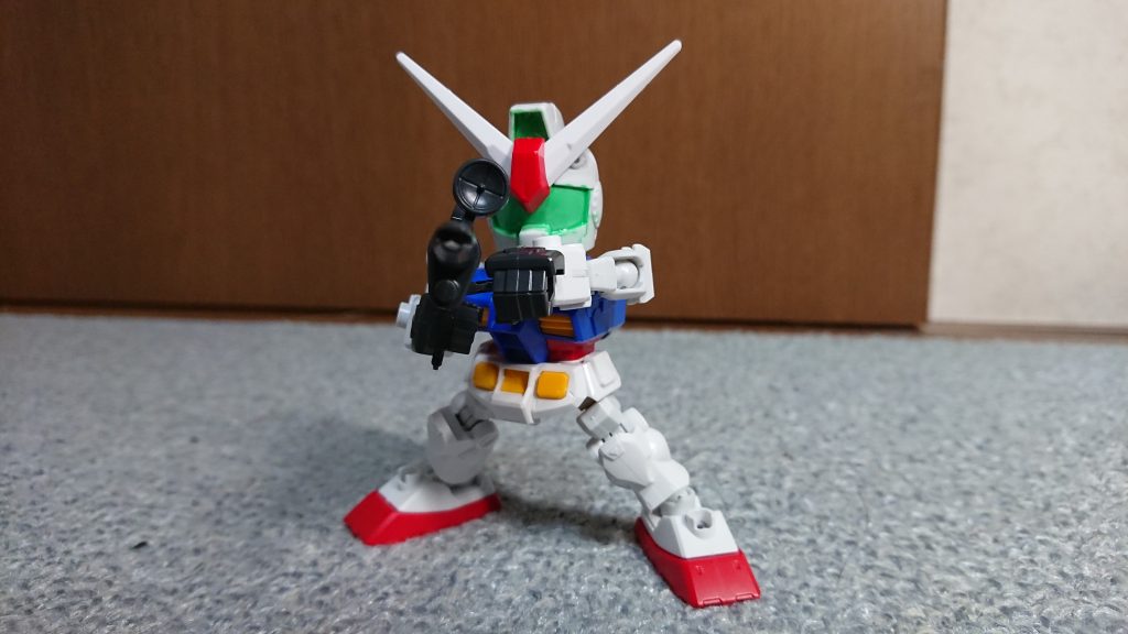 CSフレームを組み込んでいるので可動は良好です
肩がないぶんオリジナルより良いまであります