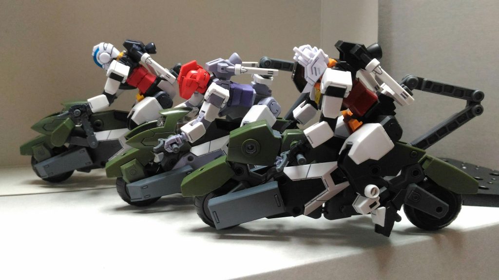 コアガンダムとマシンライダーもっと買ってバリエーション増やして、また投稿させてもらいます。
お付き合いいただき、ありがとうございました!