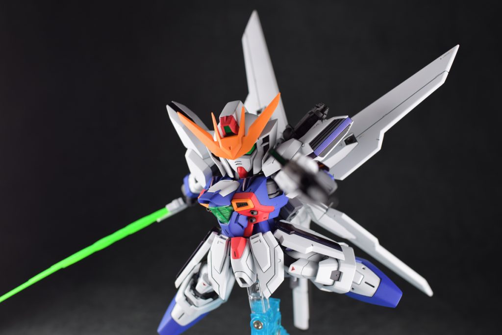 可動に関してはそこまでありません
肘は二重から一重に、膝は一応曲がるといったところです