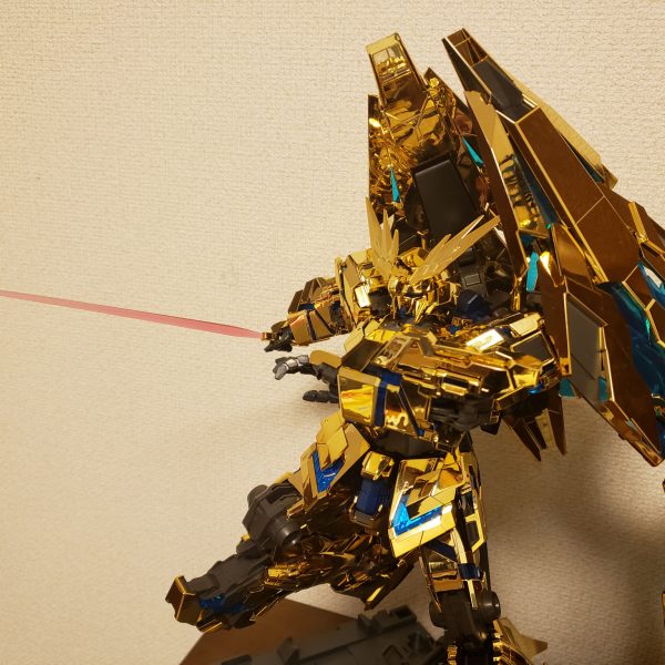 PG ユニコーンガンダム3号機(NT-D)