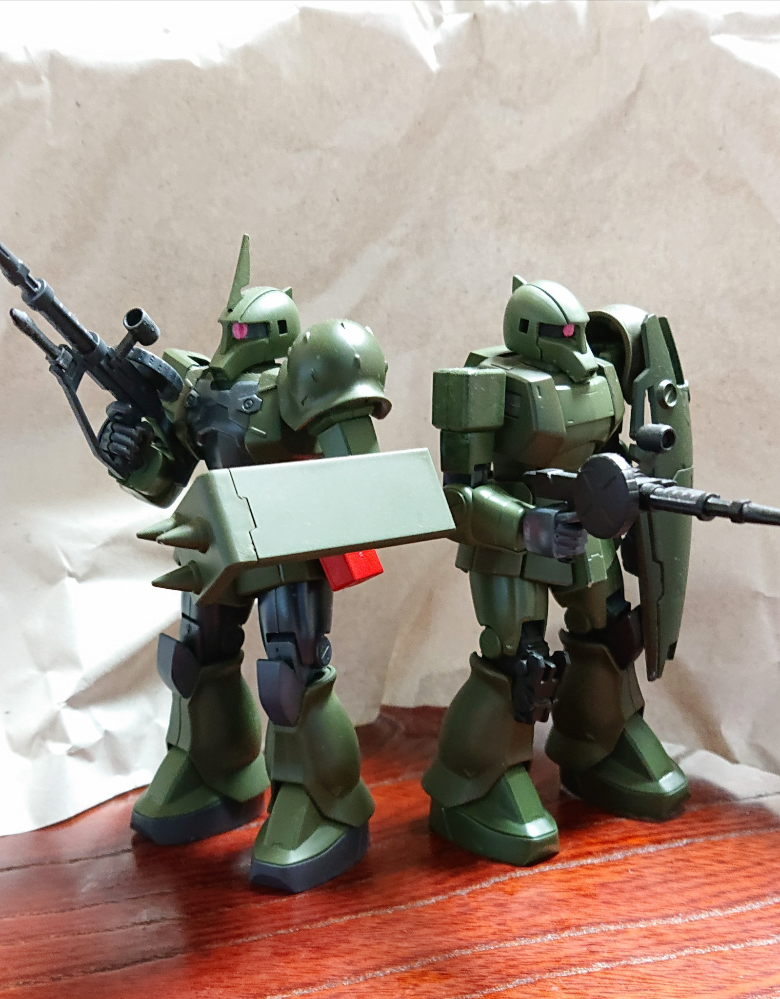 ザク ジオン残党軍 Reiさんのガンプラ作品 Gunsta ガンスタ