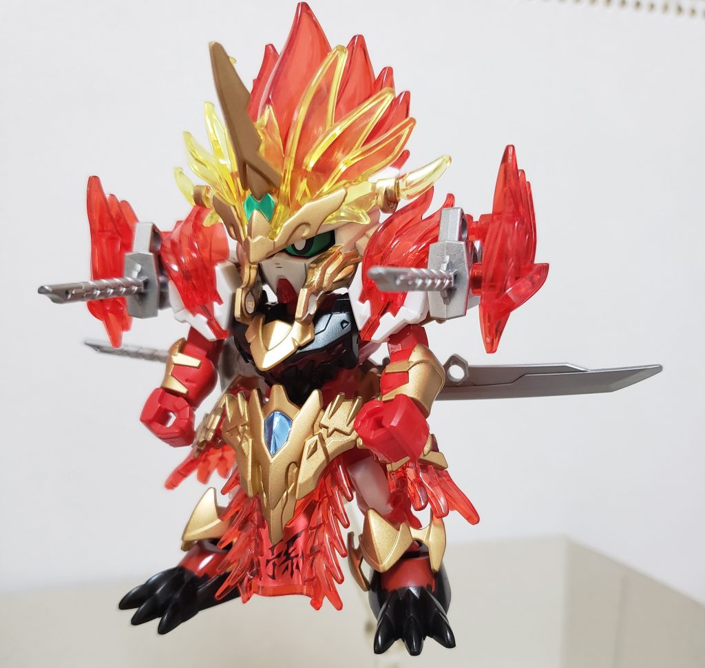 正面
白 ホワイト
赤 モンザレッド
金 レッドゴールド
銀 シルバー
塗装を省略した為マスキングしたのは足のみ
腕は成型色が白なので塗るのをオススメ