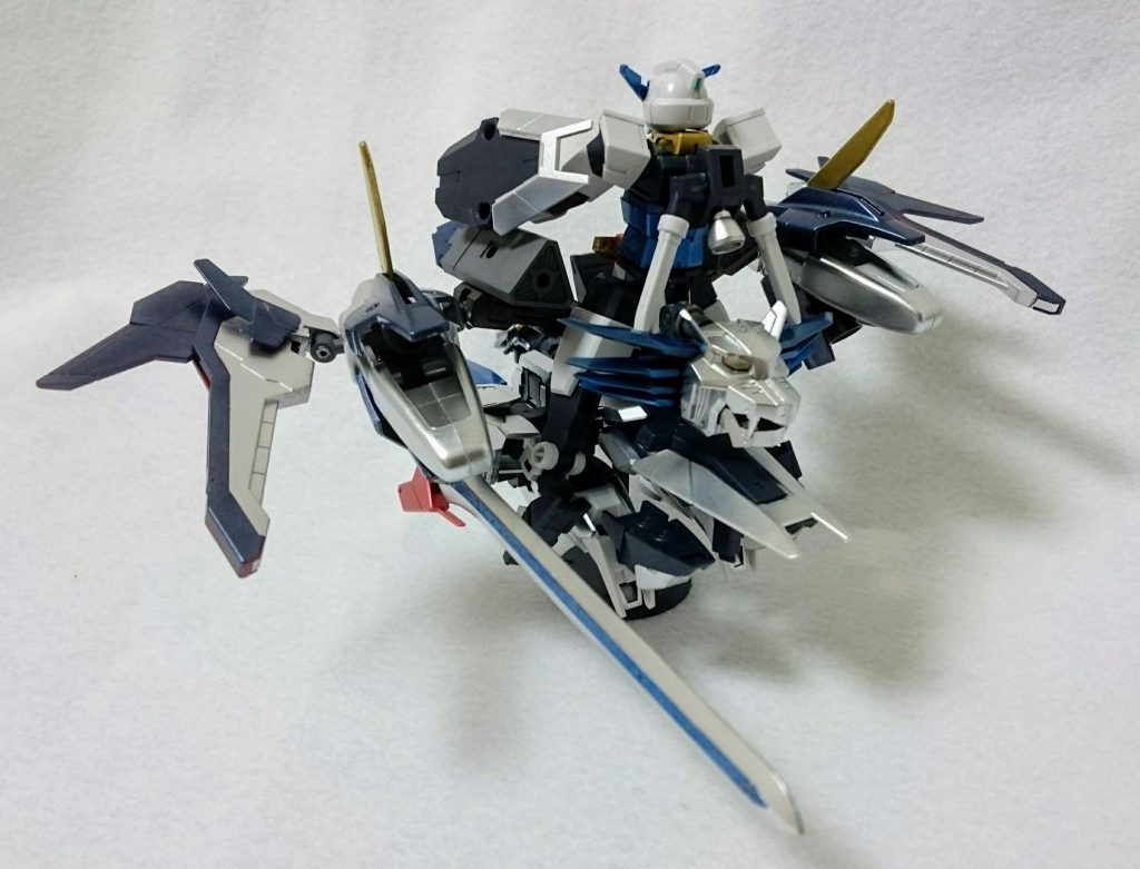 ガンダムシルバリオン–3枚目/制作者：ハージュ