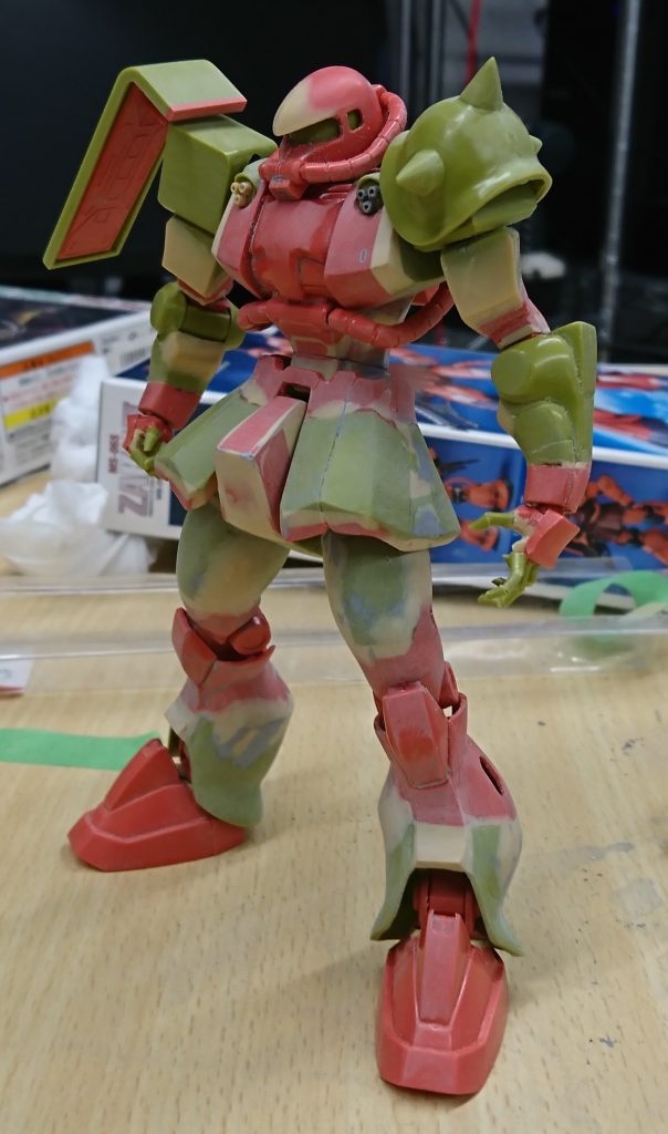 放送中に野菜炒めと揶揄されたツートンカラーｗ