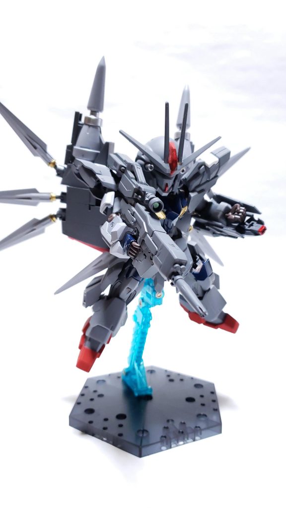 ユーディキウム・ビームライフル
かなりそれっぽく出来たと自信があります!