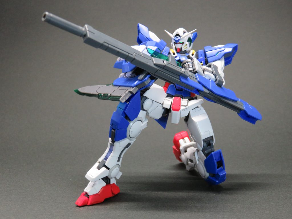 太股のスライドギミックを行えるようにしたことで膝立ちも可能になりました