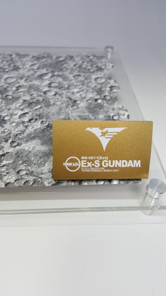 今回は台座とネームプレートも準備( ・ω・)
ホントはジオラマを創ろうかと思ってましたが、単純に私に技術が足りませんでした( ・ω・)←