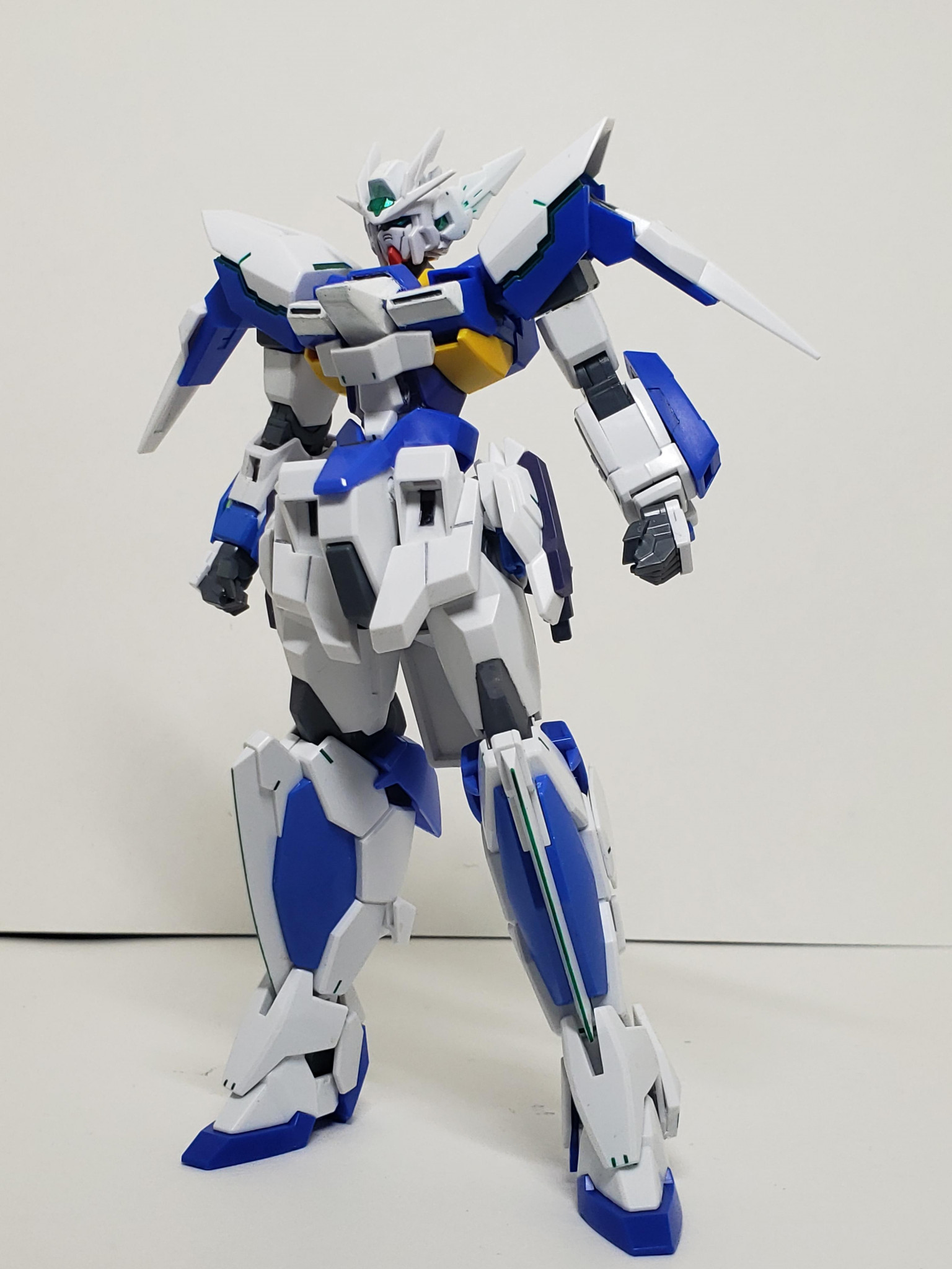 ガンダムブレイカー3 ブレイクエディション｜やすこさんのガンプラ作品