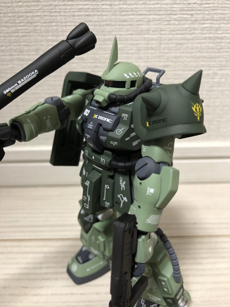 R1とF2ザクのミキシングです🤗