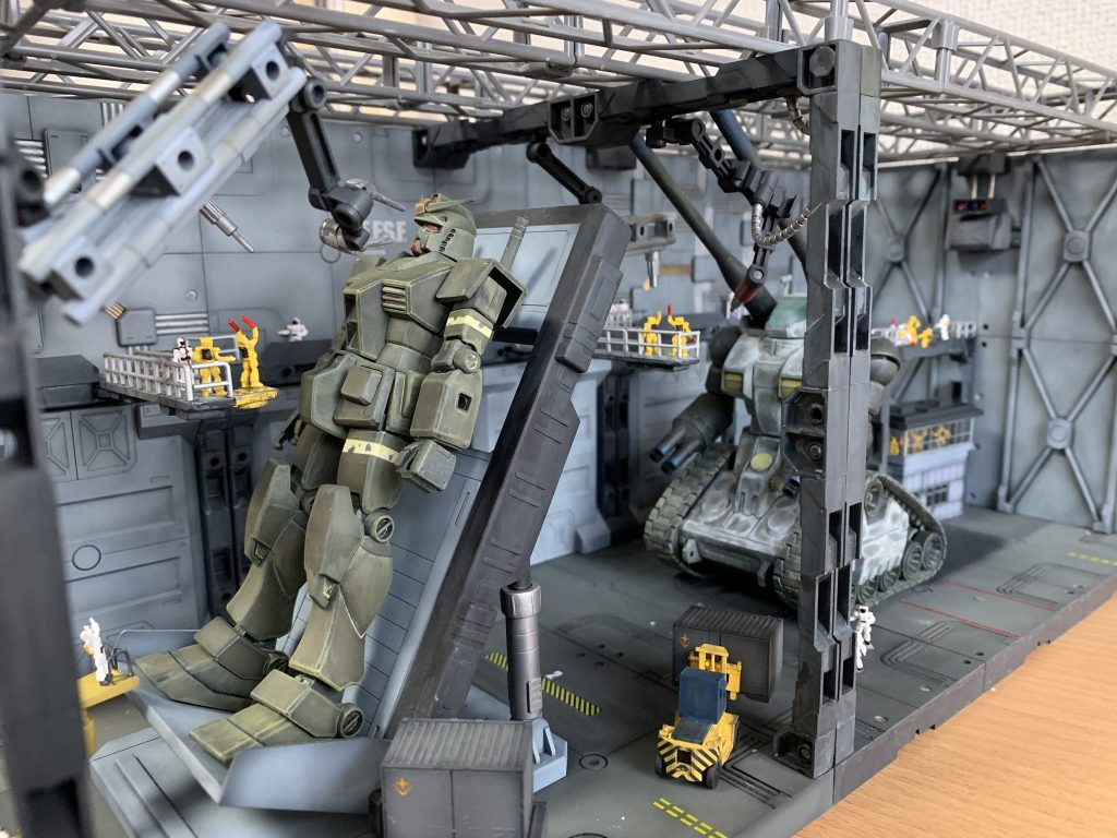 ガンダム–3枚目/制作者：ぴよ