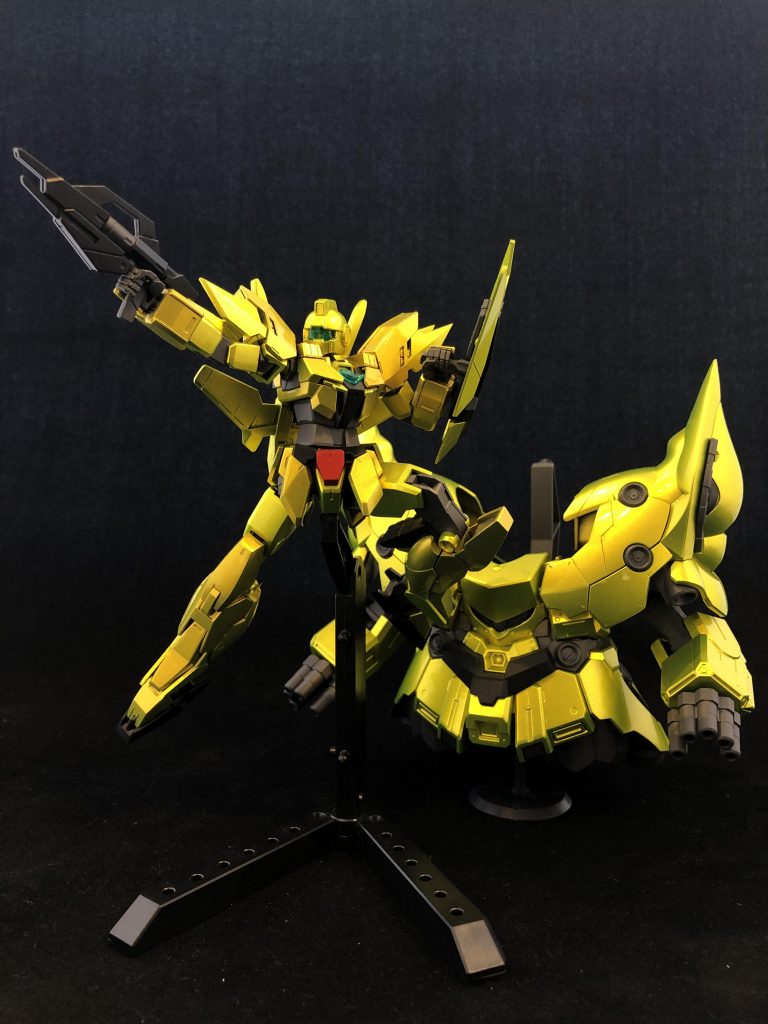 元々はアースリィの予定だったのでアースアーマーも金色で製作してます。また、アーマーのブルーだった部位は若干色味を変えています。