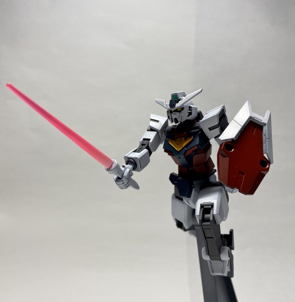 サンダーボルト版のガンダムの色だけでも、めっちゃ悪そう