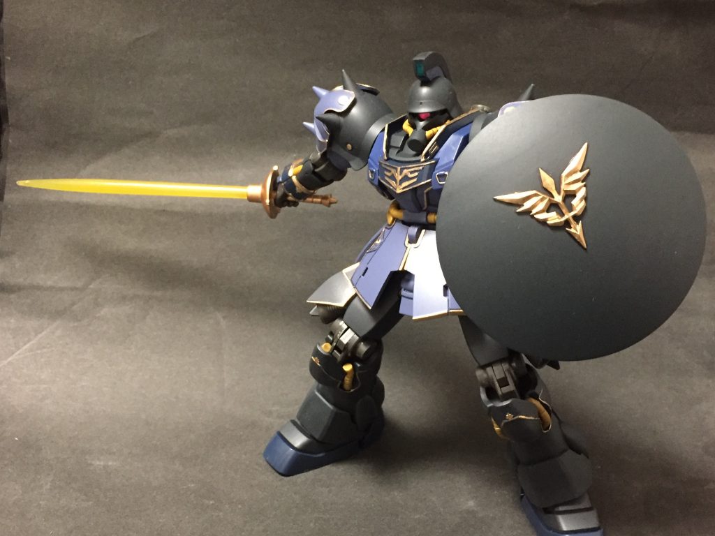 武装3
・大型ビームサーベル
一年戦争に試作された格闘用MSギャンのものを改良,アップデートしたビームサーベル.指揮官機がシールド裏に装備する.

以下,制作過程へ⊂('ω'⊂ )))Σ≡GO!!