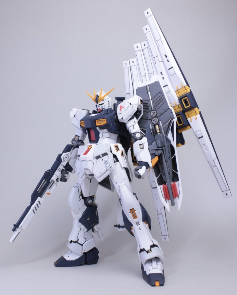 RG νガンダム–4枚目/制作者：りゅう