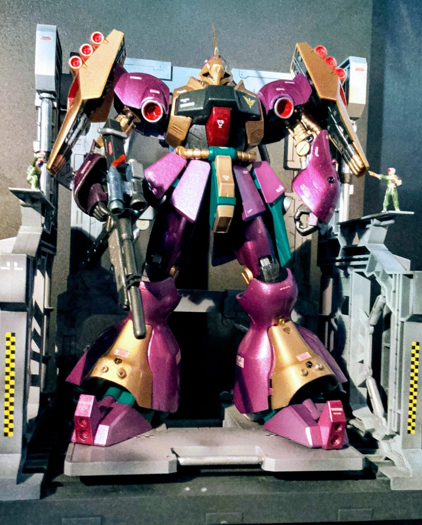 筆塗りでピカピカはきつかった⋯ 塗っては乾かしで結構時間かかりましたが途中フォロワーさんにリターダーの存在を教えてもらい作業が急激に楽になりました😅