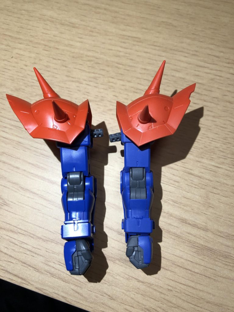 切り込みを入れて変化を