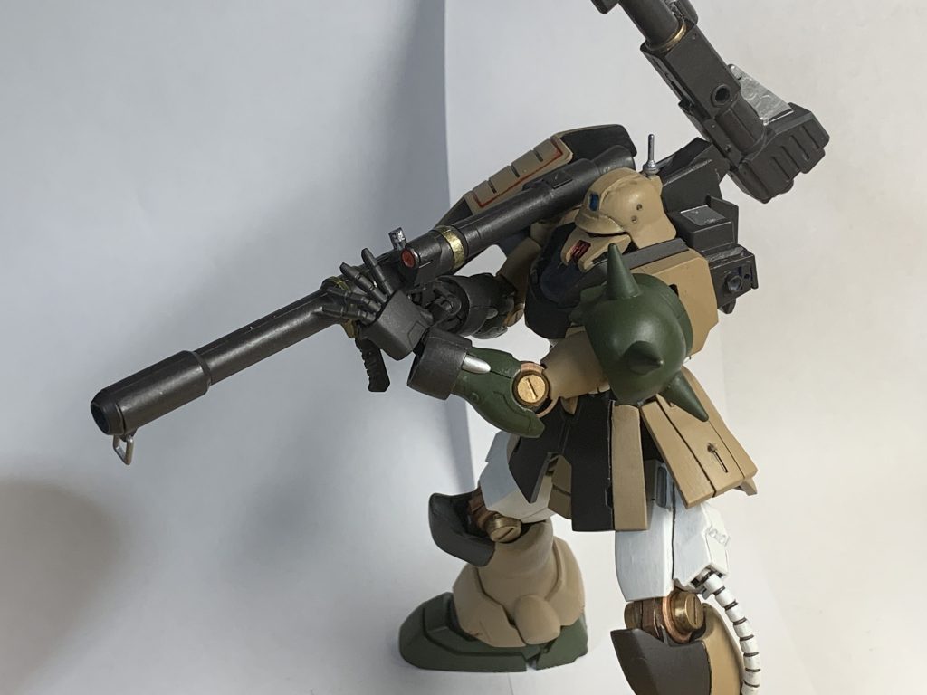 ギラ・バズーカ。ギラズール用のシュツルムファウストからセンサー部以下略。
しかしバズーカの特性上、現行機への打撃力は今なお期待できるはず。