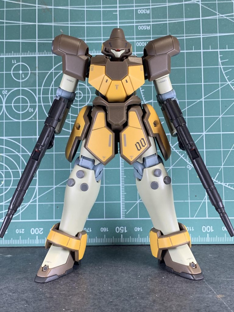 光沢後スミ入れからデカール。
艶消しを吹いた所です。