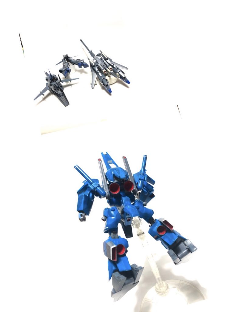 ブラボー1「なっ！もう憑かれた!!まずいぞ！撤退だ!!ブラボー2、個々に逃げるぞ！暗礁空域で落ち会おう！」

ブラボー2「了解した。カウント5でナッターを爆破するから巻き込まれるなよ。健闘を祈る。」