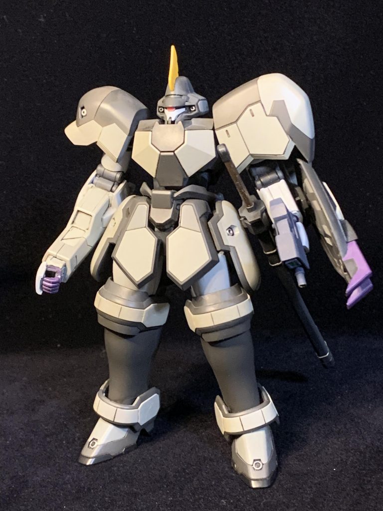 **使用パーツ**
頭部・バックパック・脚部
→ラシード機
左肩→アブドゥル機
右肩→アフマド機
右腕→アウダ機の左腕
シールド→ガンダムサンドロック
斬機刀→ジンハイマニューバ2型
サブマシンガン→パワードアームズパワーダーのビームマシンガンを切った貼った+プラ板&真鍮パイプ(wave C・パイプAセット)