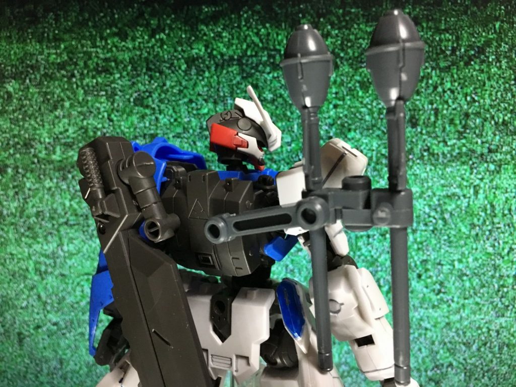 パンツァーファウストはケンプファーから拝借。接続はMSGのフレキシブルアームA。