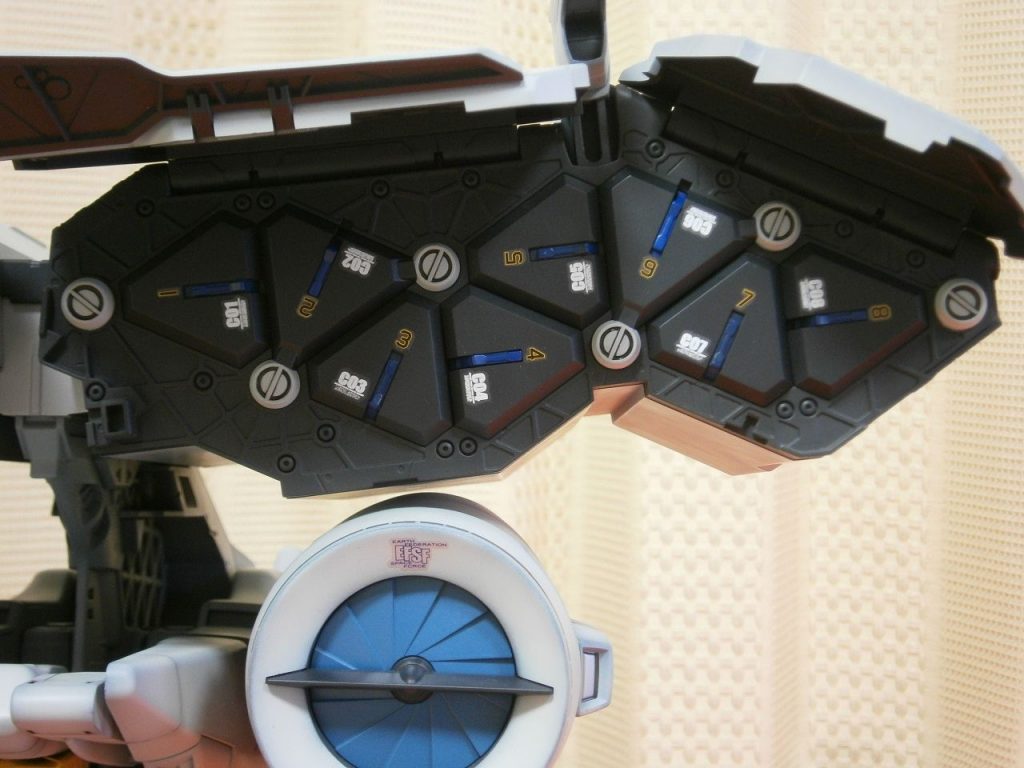 コンテナスイッチ？は青にしてみました。