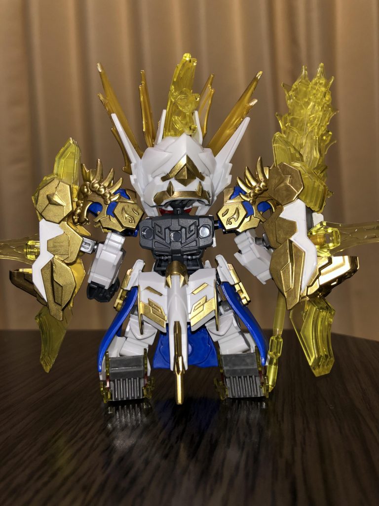 背面
金部分は楽なんですが、かかとのクリアパーツにグレー部分が、中々発色してくれなくて大変でした。