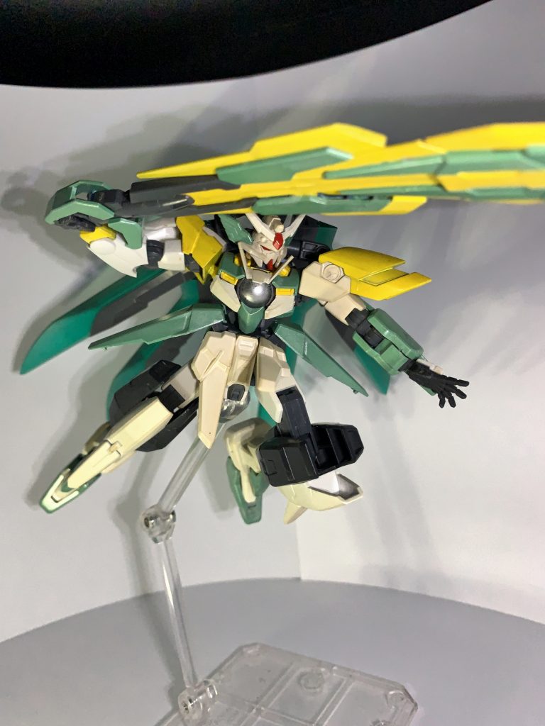 バスターソードが大きいため
右腕は*クアンタ*の細身を
左手は*リナーシタ*を使用しており
バランスを取ってみました…
足は長くしたいなって思い
*ハルートの足*を採用、、はい、すき
------------------------------