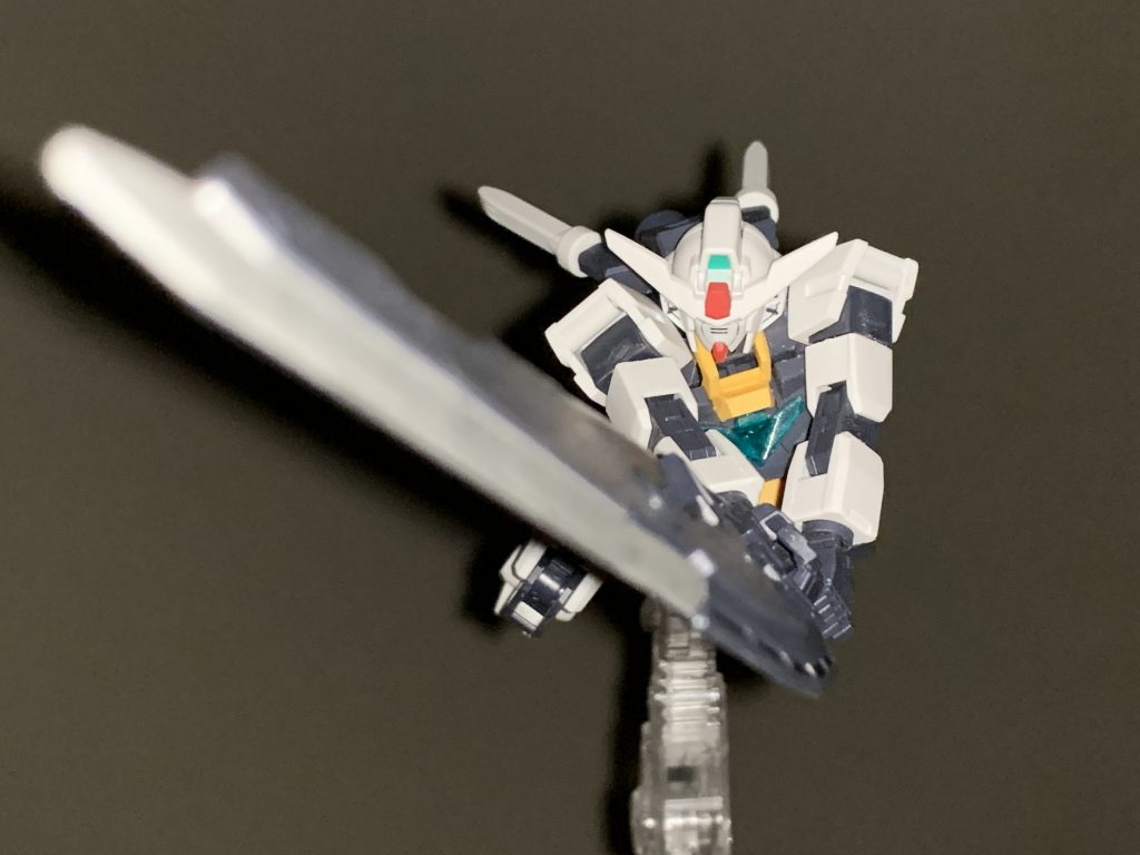 コアガンダムに大剣、このアンバランス感がまた良き