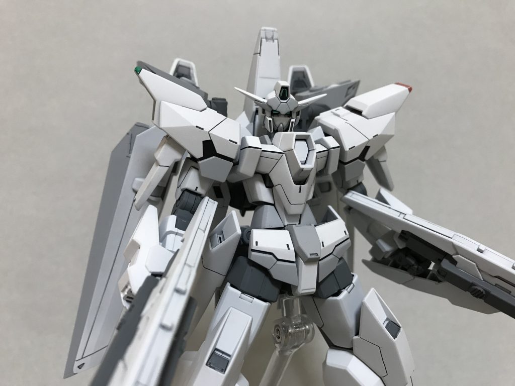 バストアップ
体、腰、肩などに筋彫りをしました