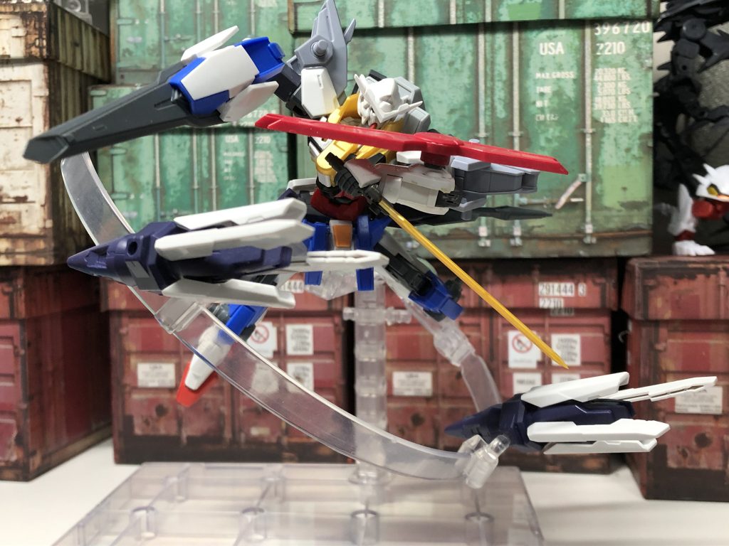 ライフルビットと共に斬り込む。
このGNソード´結構お気に入り。
実は今回初投稿です。少しでも多くの人に見て貰えたら嬉しいなぁ...って。