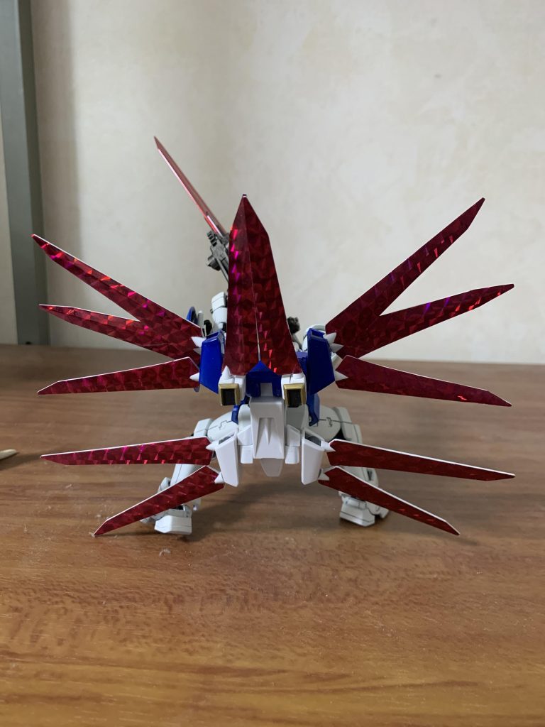 背面にはソーラーシステム