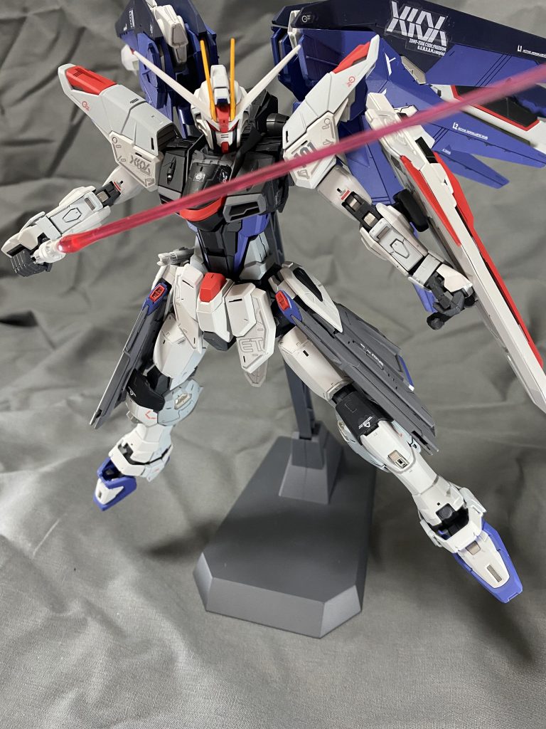 MGフリーダムガンダムver.2.0–4枚目/制作者：@syun1y