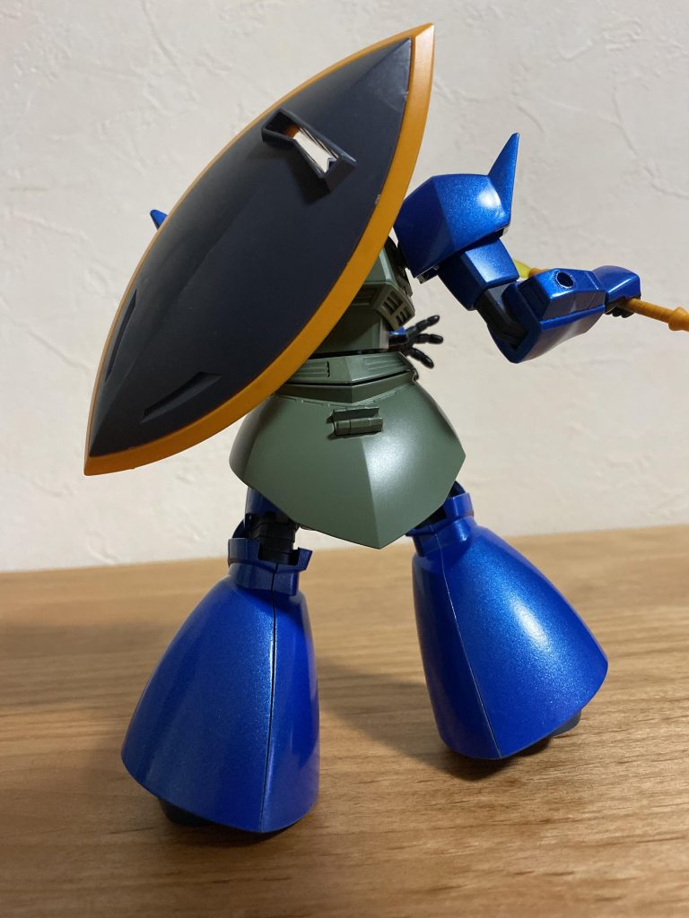 ゲルググは息子のお気に入りの機体です。