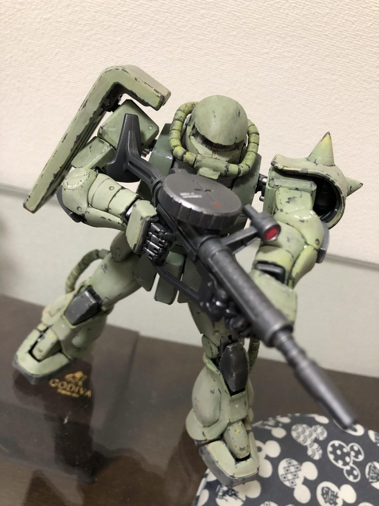 MG 1/100 MS-06J ザクⅡ ver.2.0–3枚目/制作者：ファーストラヴァーショア