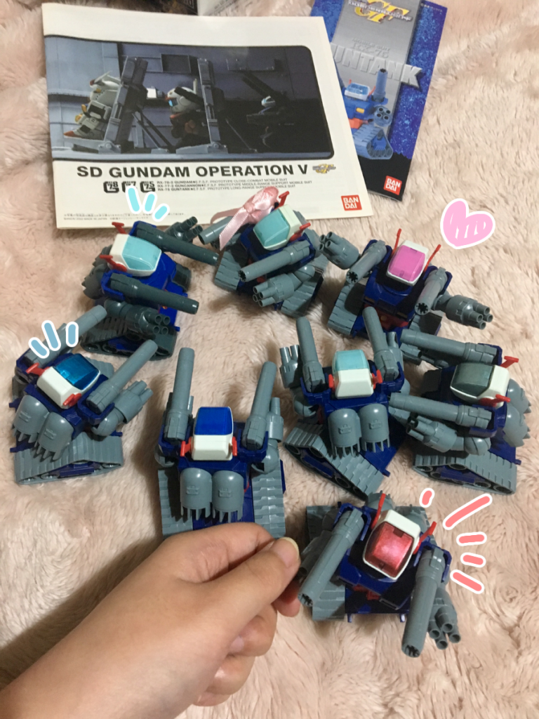 いっぱいいる。
色違いもいる。某携帯魔物みたいですね。
たとえ火の中水の中草の中あの子の履帯の中もゲットだぜ。