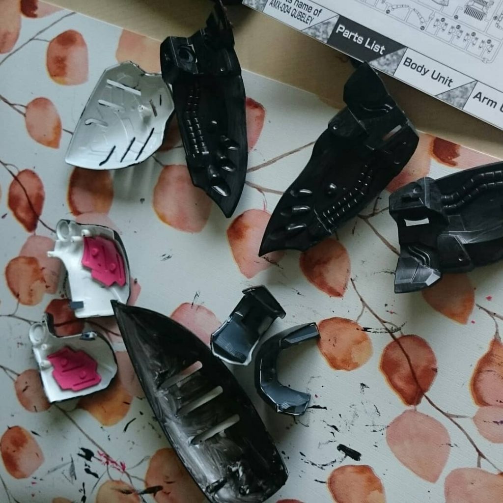 PAINT BRAND: Folkart