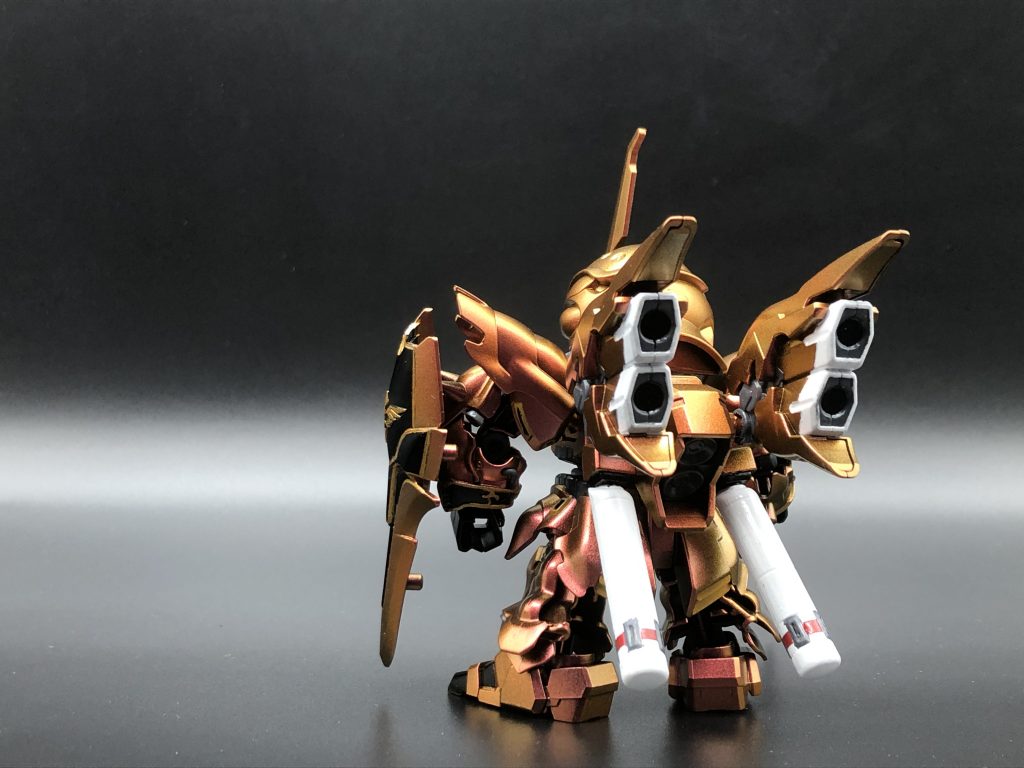 赤と黒以外の色は筆塗りでちょいちょいと塗っておきました( ´ ▽ ` )
塗料はシタデルカラー です
相変わらず驚きの発色です(*゚▽゚*)