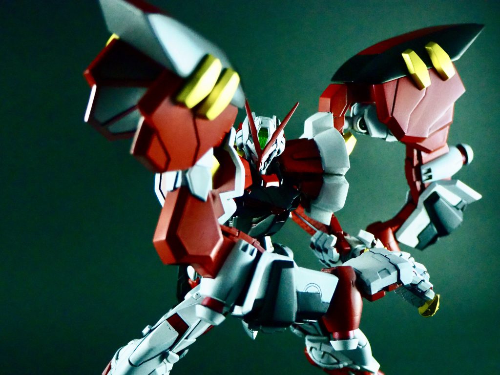 これが俺の赤い一撃だッ!!–8枚目/制作者:ヤマクロス