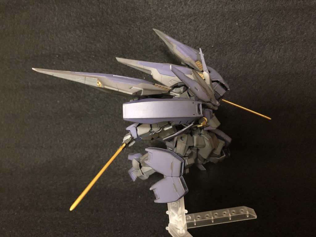 バインダーを展開し、突撃。