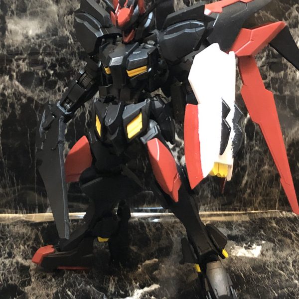 バエル・牙(ファング)