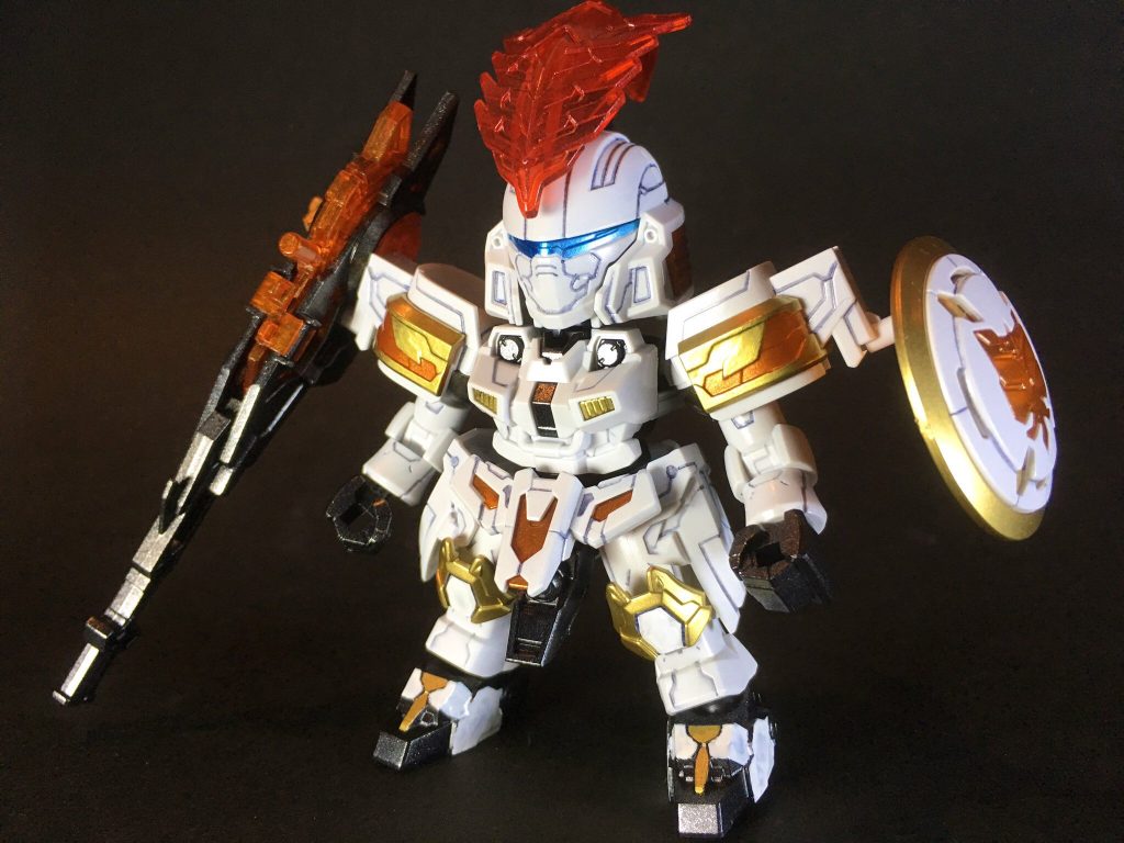 「百発百中！導覇砲の名射手。
精鋭華北騎馬隊を統率し、殺人的な加速で戦場を駆ける。」