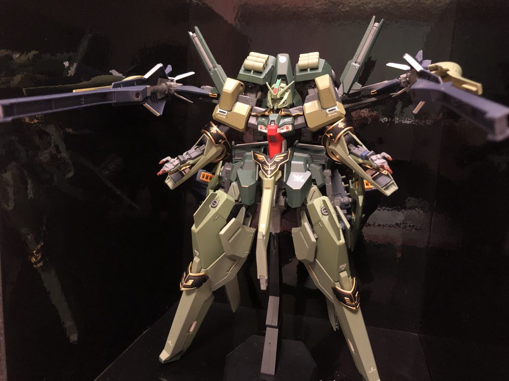 ウィンチキャノンを展開。
長過ぎて入り切らないです…